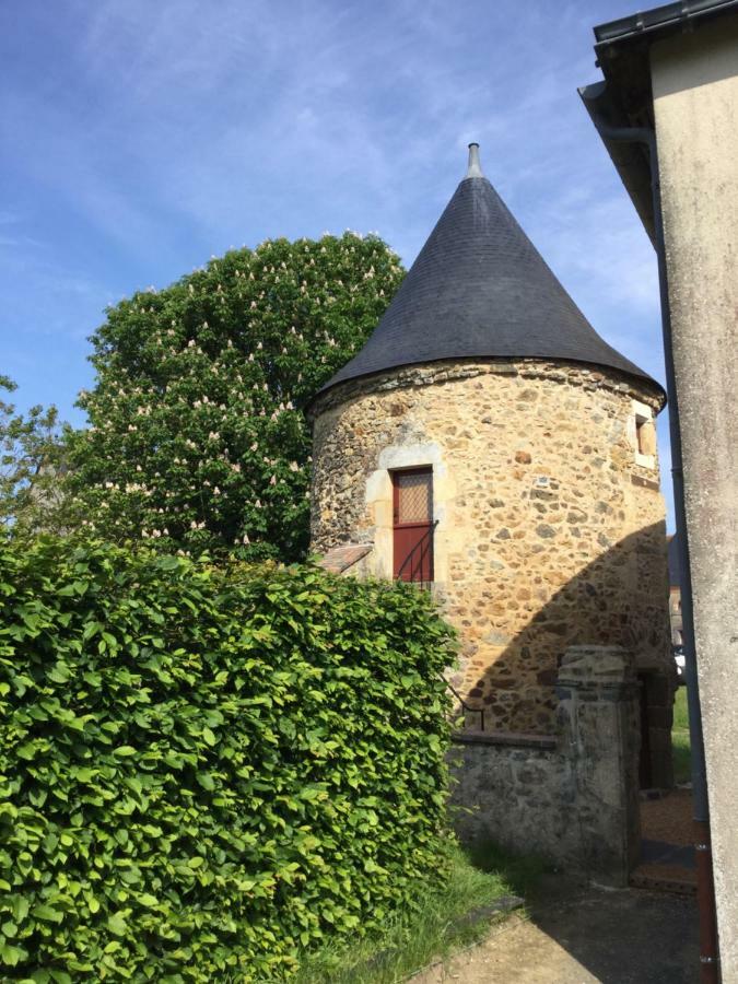 Logis De La Helberdiere Cosse-en-Champagne Exterior photo